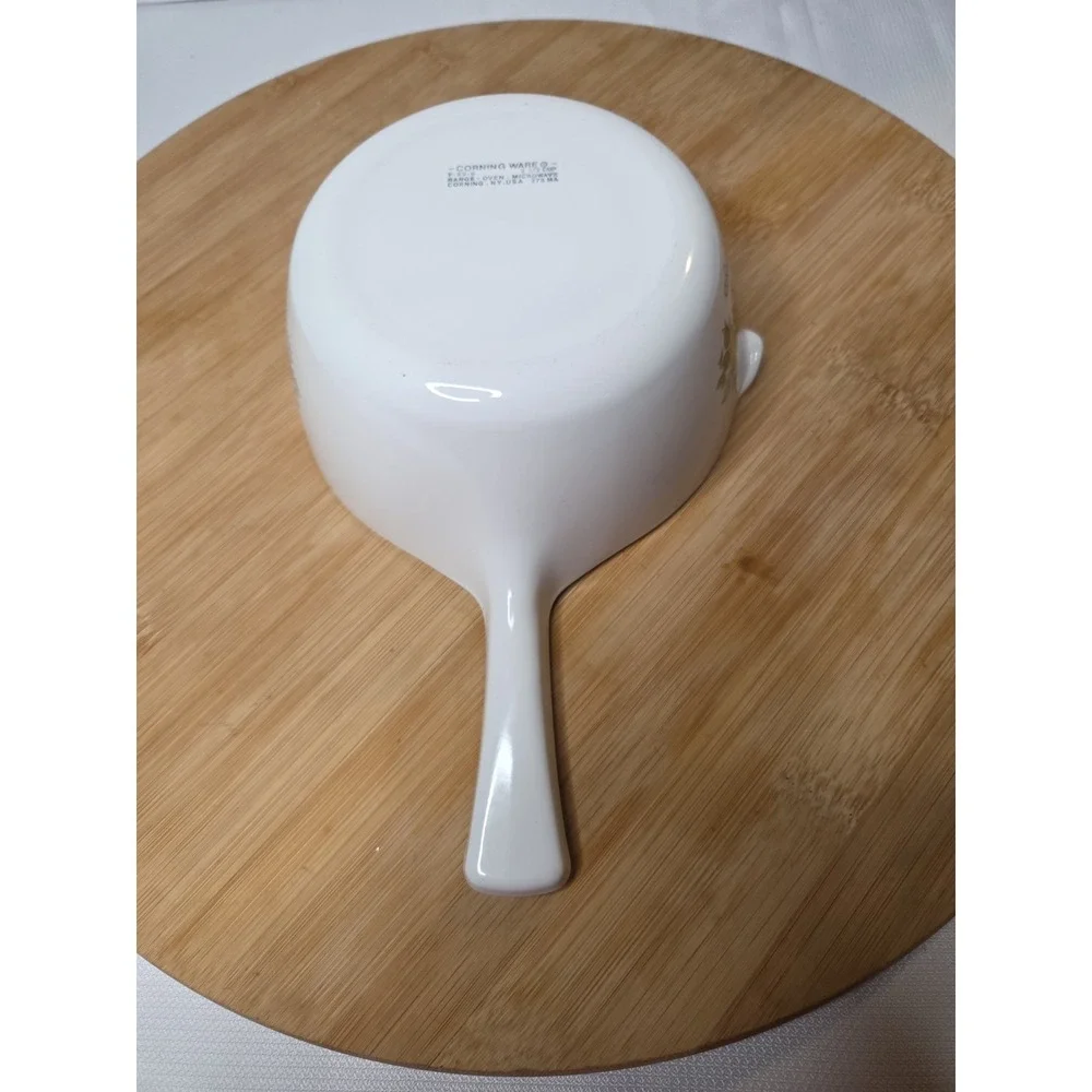 Vintage CorningWare Spice of Life 2.5 Cup Sauce Pan La Sauge P-89-B White